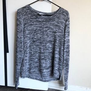 Cloud Chaser gray sweater size large
